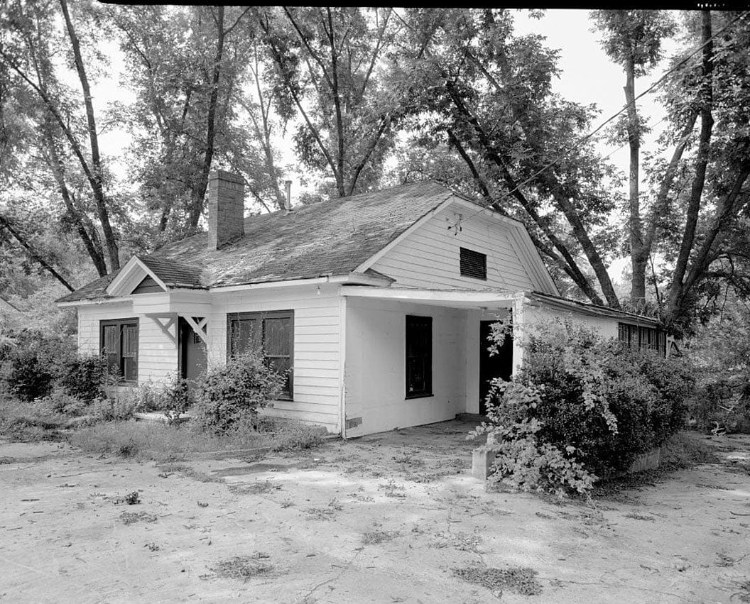 Historic Photo : J.W. Mann House, 1918 Dresden Drive, Chamblee, Decatur County, GA 1 Photograph
