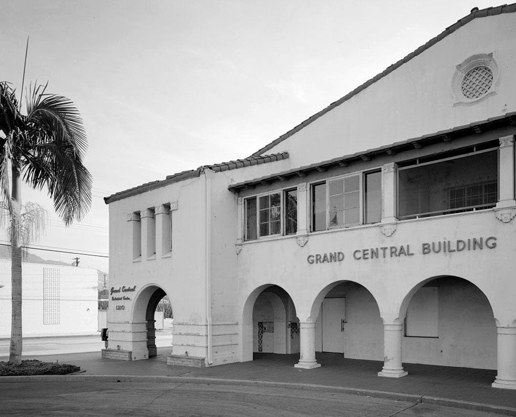 Historic Photo : Grand Central Air Terminal, 1310 Air Way, Glendale, Los Angeles County, CA 13 Photograph
