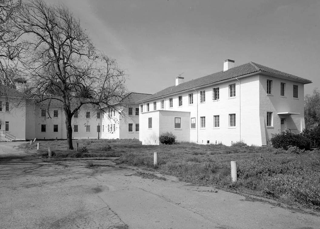 Historic Photo : Agnews State Hospital, Men's Hydrotherapy Building, West side of Avenue A near Fifth Street, Santa Clara, Santa Clara County, CA 1 Photograph