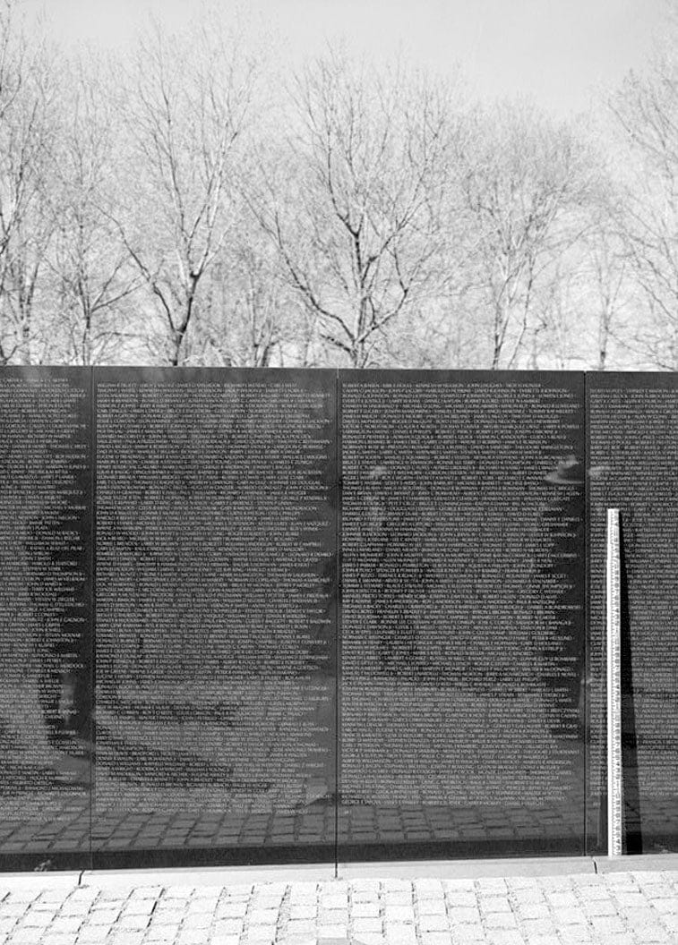 Historic Photo : Vietnam Veterans Memorial, West Potomac Park, Washington, District of Columbia, DC 13 Photograph