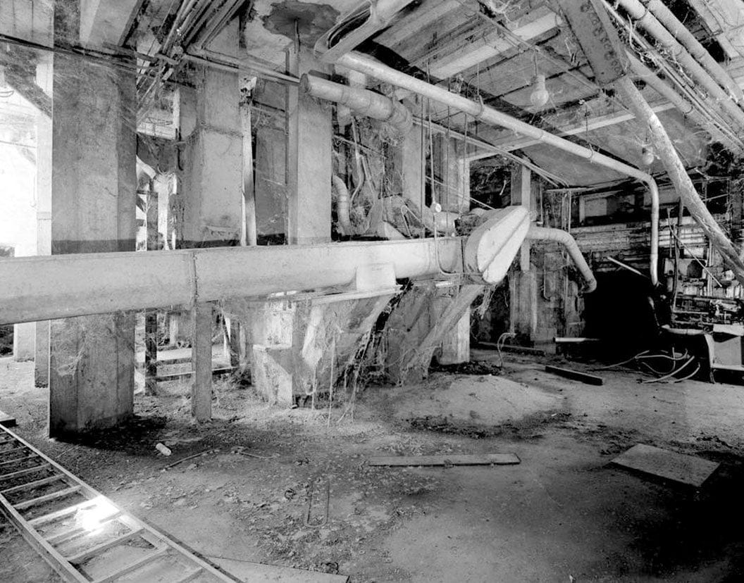 Historic Photo : Sperry Corn Elevator Complex, Weber Avenue (North side), West of Edison Street, Stockton, San Joaquin County, CA 1 Photograph