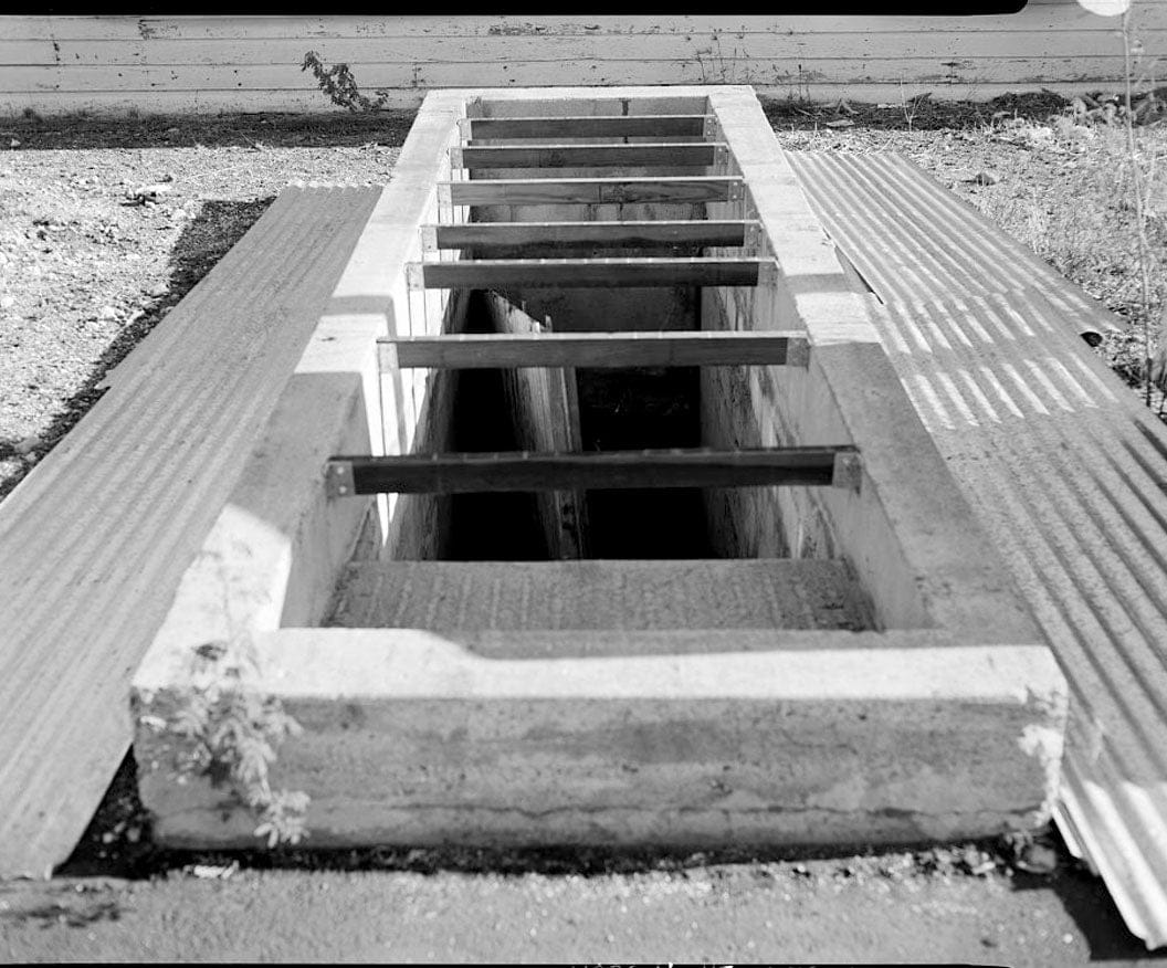 Historic Photo : U.S. Naval Base, Pearl Harbor, Splinterproof Shelter, Seventh Street between Avenues E & G, Pearl City, Honolulu County, HI 1 Photograph