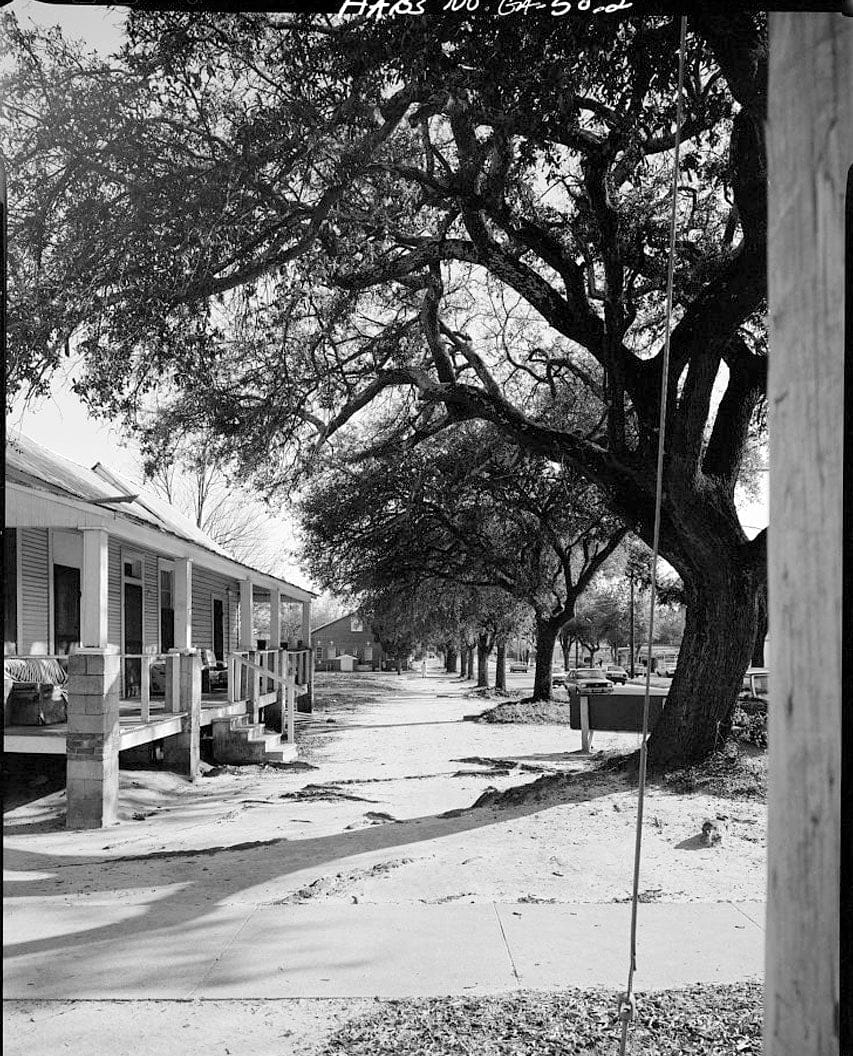 Historic Photo : South Albany Historic District, Bounded by South Jefferson Street, Highland Avenue & Whitney Avenue, Albany, Dougherty County, GA 3 Photograph