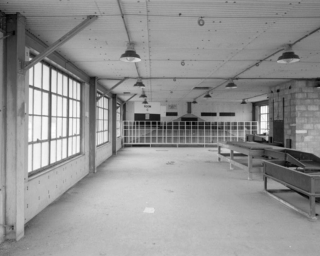 Naval Magazine Lualualei, Headquarters Branch, Operational Storage Building, Fifteenth Street between Kolekole Road & Gilbert Street, Pearl City, Honolulu County, HI 2