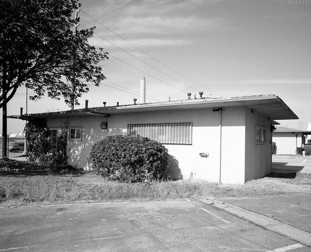 Historic Photo : Roosevelt Base, Gatehouse, Corner of Ocean Boulevard & Gate 1, Long Beach, Los Angeles County, CA 2 Photograph