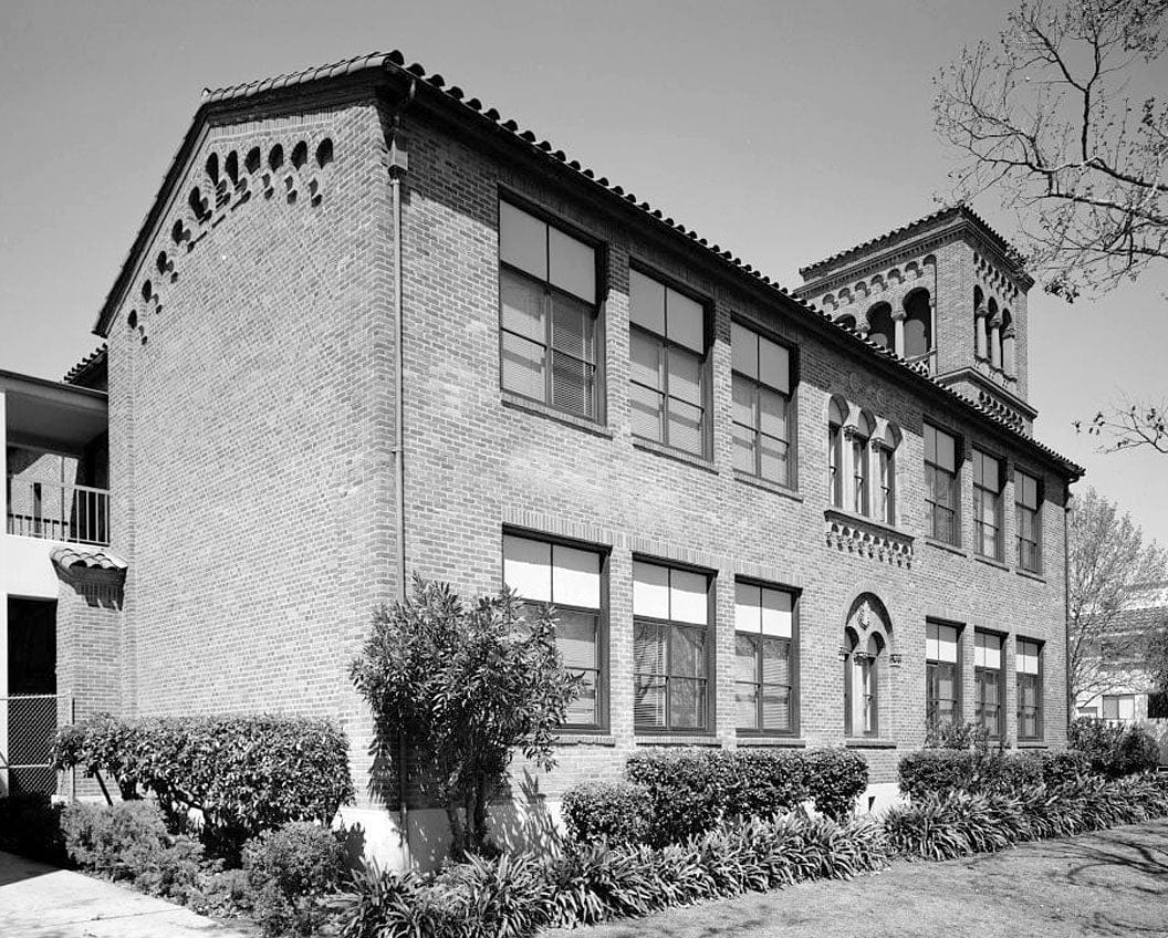 Historic Photo : Beverly Vista School, Manual Arts & Classroom Building, 200 South Elm Drive, Beverly Hills, Los Angeles County, CA 4 Photograph