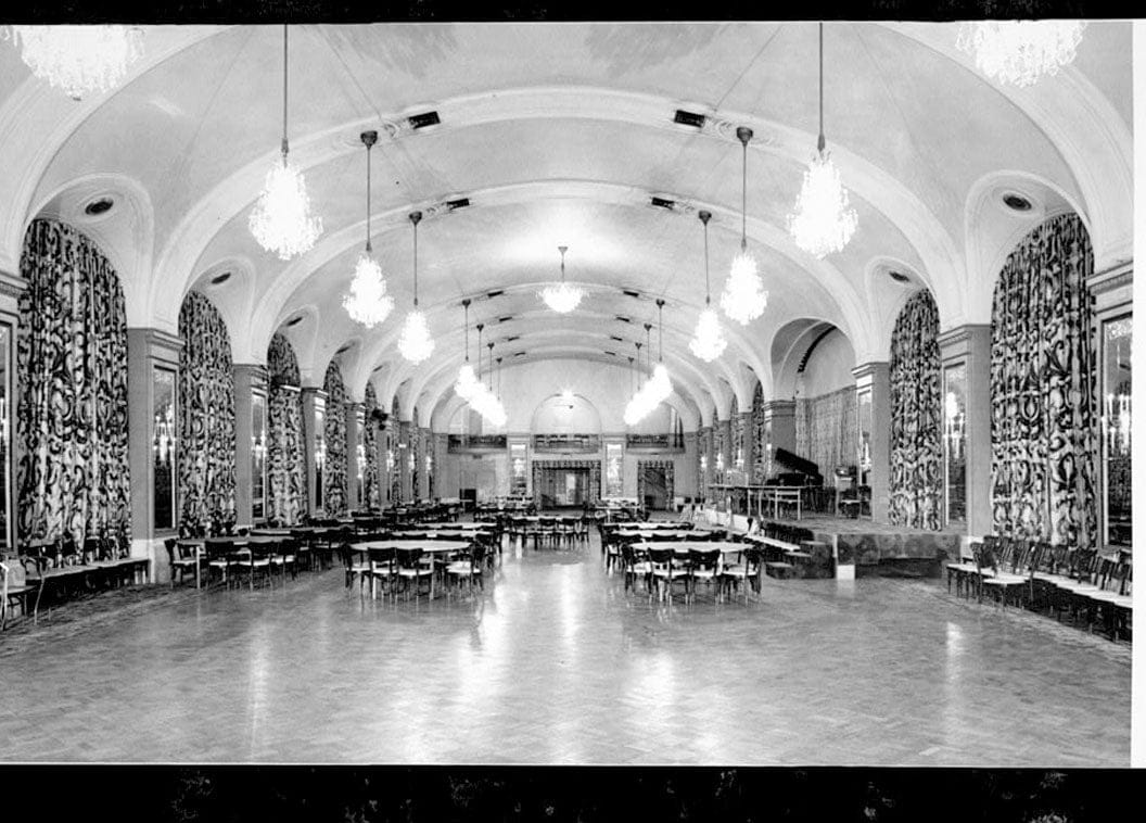 Historic Photo : Willard Hotel, 1401-1409 Pennsylvania Avenue Northwest, Washington, District of Columbia, DC 2 Photograph