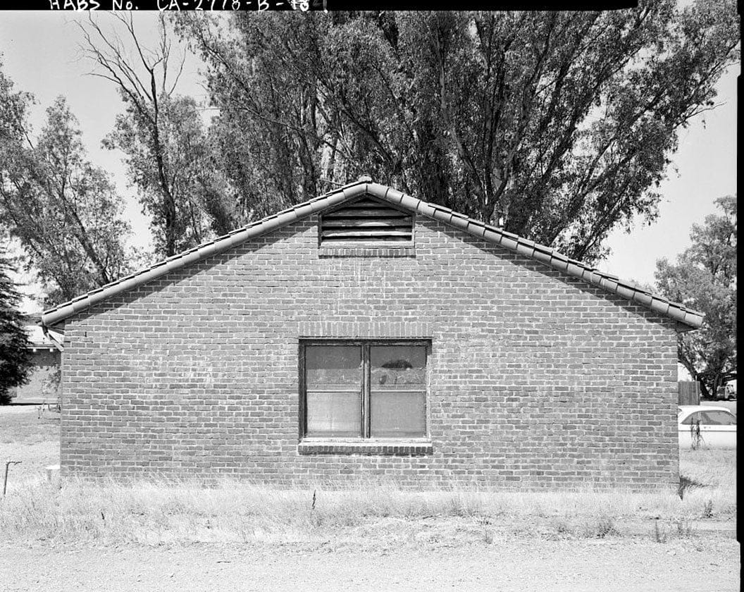 Historic Photo : Sacramento National Wildlife Refuge, Headquarters Complex, Garage, 752 County Road 99W, Willows, Glenn County, CA 2 Photograph