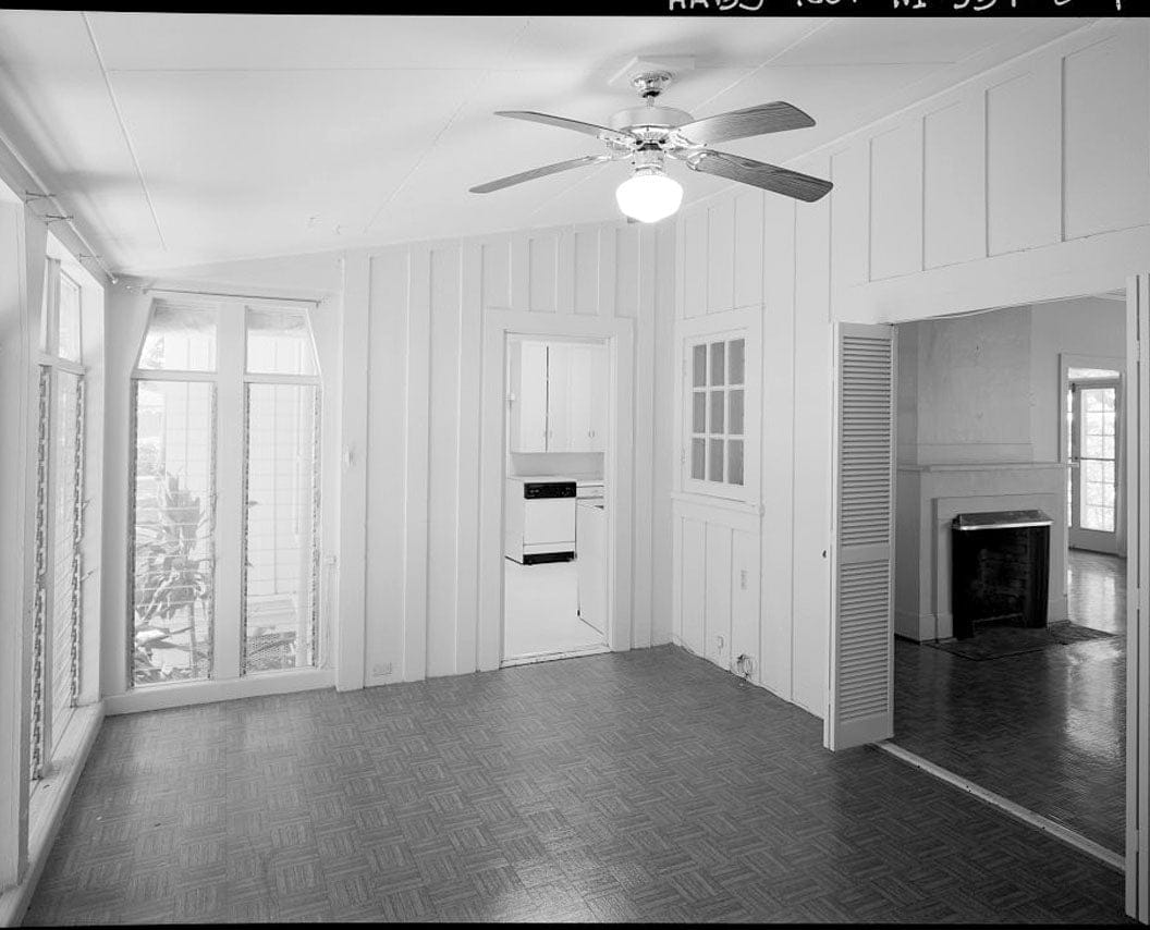 U.S. Naval Base, Pearl Harbor, Naval Housing Area Hale Alii, Junior Officers' Quarters Type, 9-10 Hale Alii Avenue, 1-2 Eighth Street, Pearl City, Honolulu County, HI 1