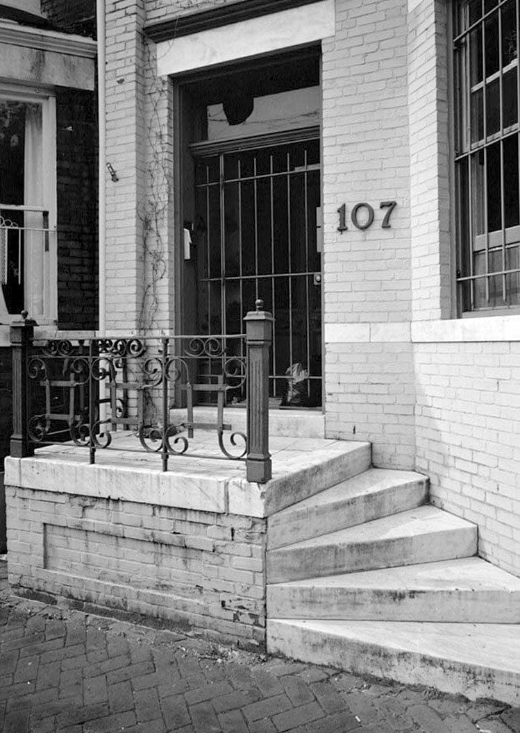 Historic Photo : Savannah Victorian Historic District, Bounded by Gwinnett, East Broad, West Broad Street & Anderson Lane, Savannah, Chatham County, GA 52 Photograph