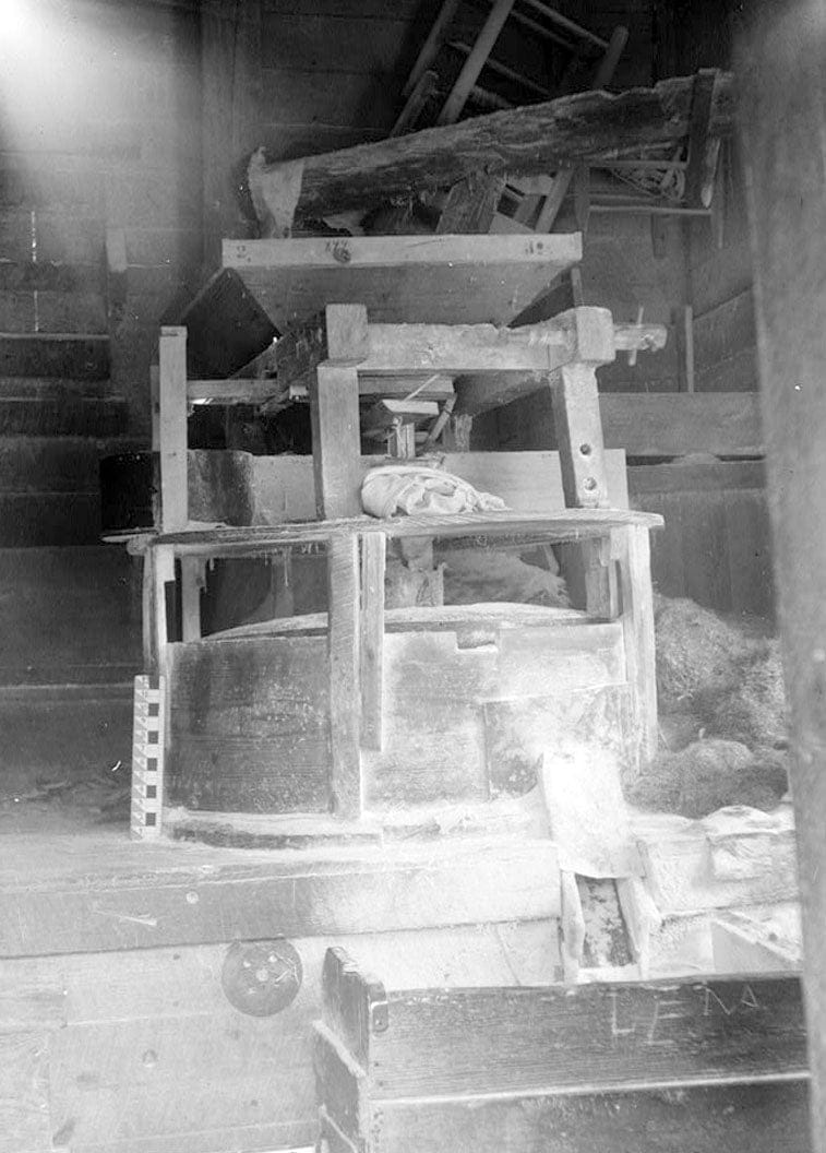 Historic Photo : McCaleb-Hollingsworth Mill, Mill Creek, Fayette, Fayette County, AL 2 Photograph