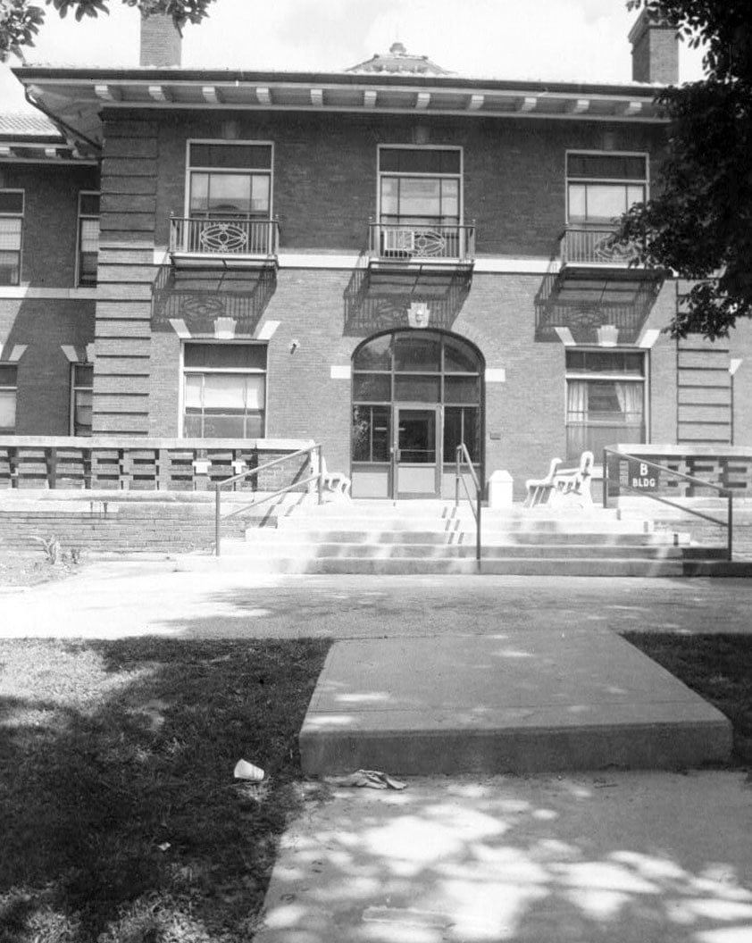 Historic Photo : St. Elizabeths Hospital, B Building, 2700 Martin Luther King Jr. Avenue, Southeast, Washington, District of Columbia, DC 3 Photograph