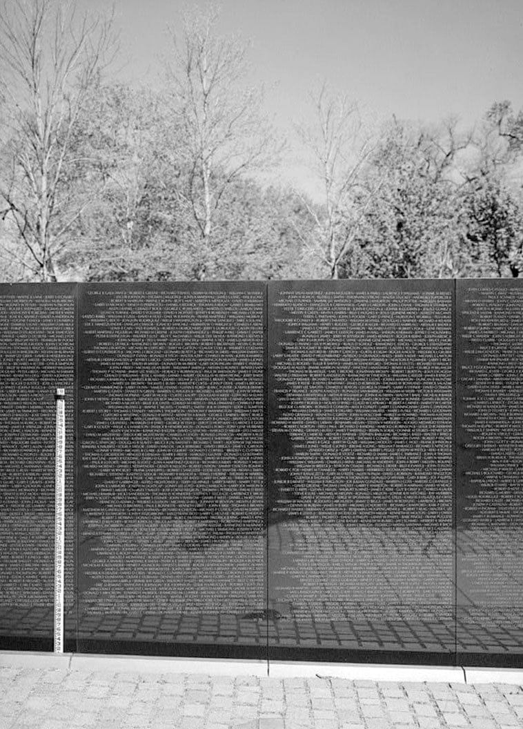 Historic Photo : Vietnam Veterans Memorial, West Potomac Park, Washington, District of Columbia, DC 15 Photograph