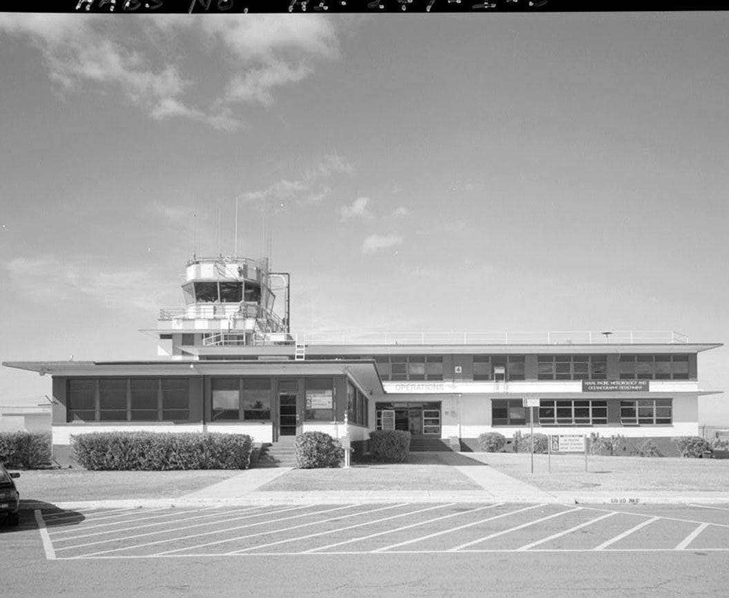 Naval Air Station Barbers Point, Control Tower & Aviation Operations Building, Near intersection of runways between Hangar 110 & Building 115, Ewa, Honolulu County, HI 2