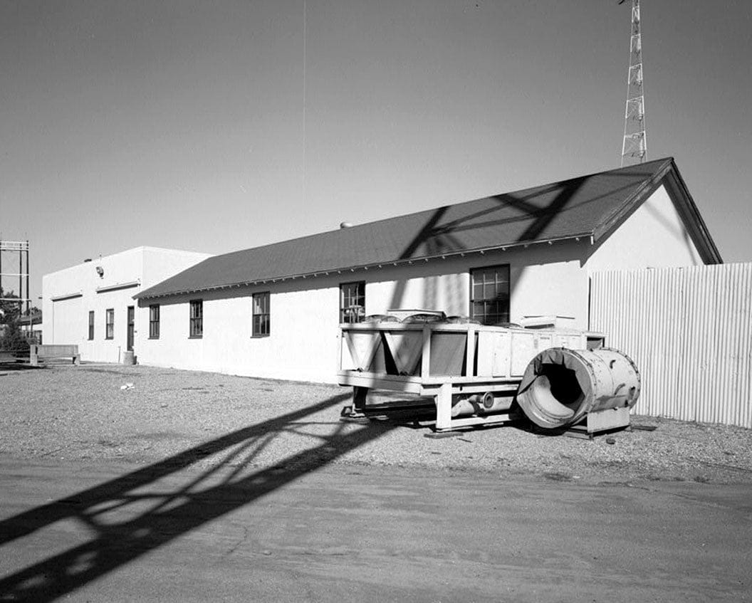 Historic Photo : Chollas Heights Naval Radio Transmitting Facility, Public Works Shop, 6410 Zero Road, San Diego, San Diego County, CA 2 Photograph