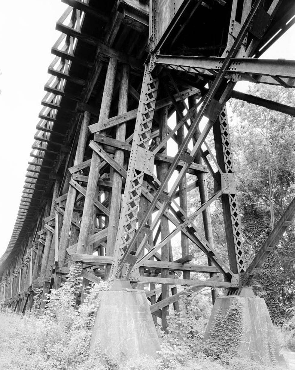 Historic Photo : Gulf, Mobile & Ohio Railroad Bridge, Spans Black Warrior River between Northport & Tuscaloosa, Tuscaloosa, Tuscaloosa County, AL 8 Photograph