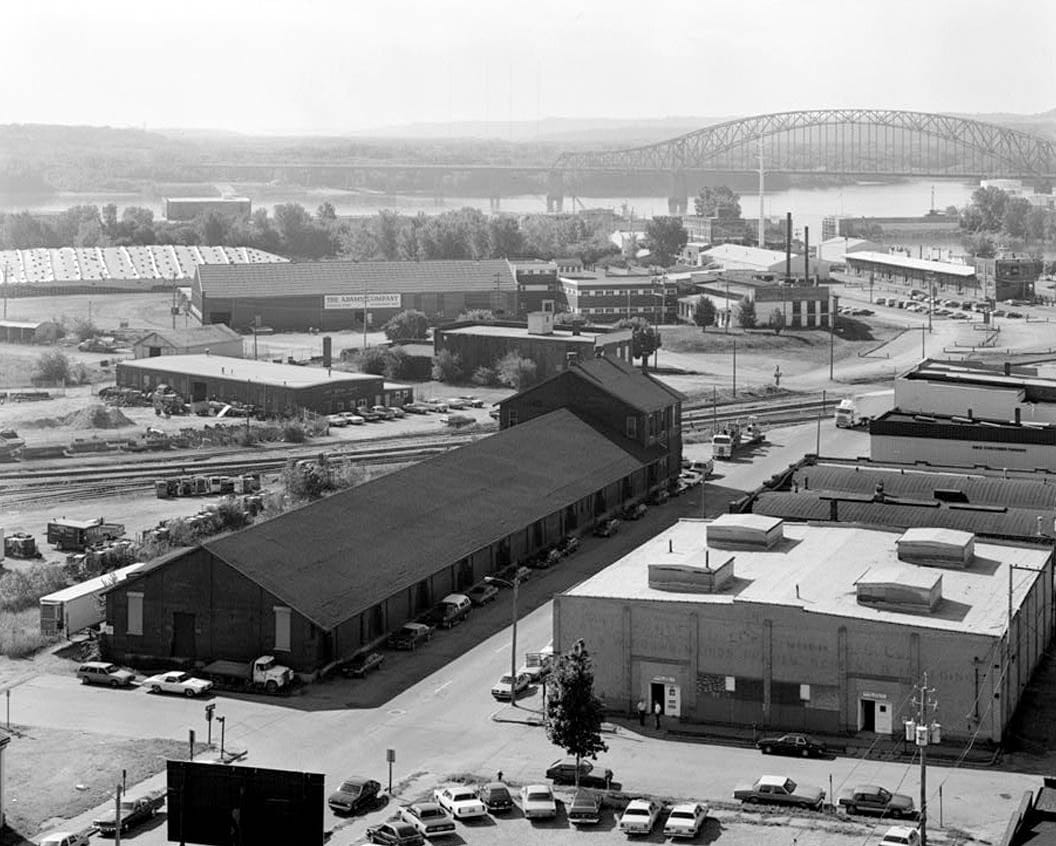 Historic Photo : Dubuque Commercial & Industrial Buildings, Dubuque, Dubuque County, IA 45 Photograph