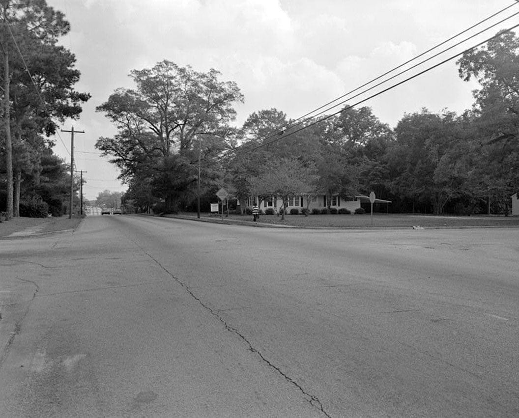 Gaskin Avenue Neighborhood, Dart Street to east, CSX Railroad to south, Pearl & Madison Avenues to west, & Wilson & Gordon Streets to north, Douglas, Coffee County, GA 3