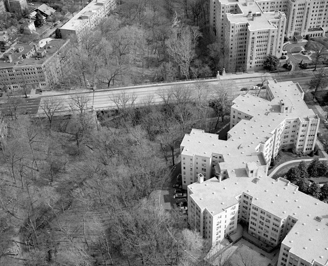 Historic Photo : Connecticut Avenue Bridge, Spanning Klingle Valley, Washington, District of Columbia, DC 3 Photograph