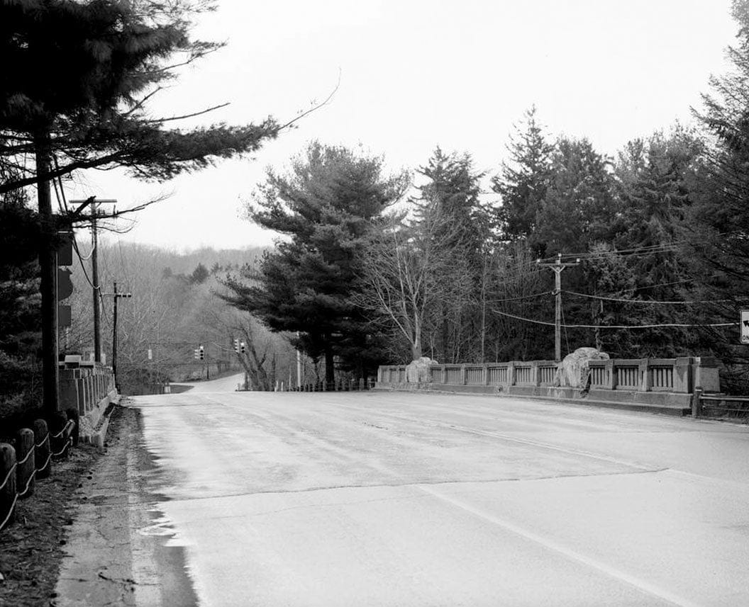 Historic Photo : Merritt Parkway, Bridge No. 744, Spanning Merritt Parkway at Route 59, Fairfield, Fairfield County, CT 4 Photograph