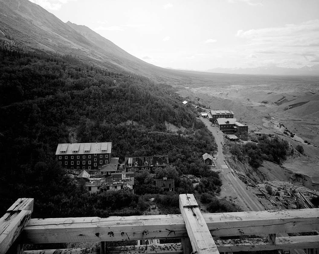 Historic Photo : Kennecott Copper Corporation, On Copper River & Northwestern Railroad, Kennicott, Valdez-Cordova Census Area, AK 31 Photograph