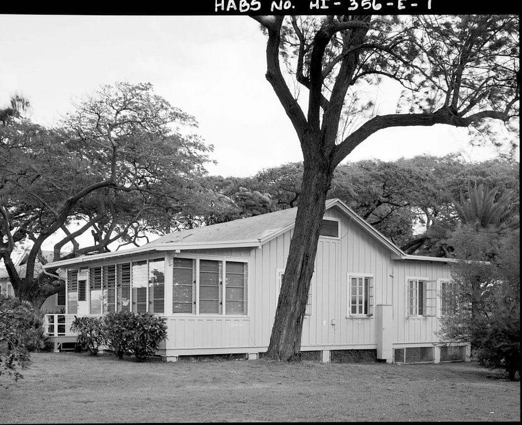 Historic Photo : U.S. Naval Base, Pearl Harbor, Naval Housing Area Hospital Point, Civilian Employees' Quarters, 1 First Street, Pearl City, Honolulu County, HI 1 Photograph