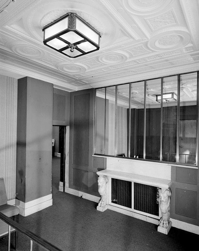 Historic Photo : National Metropolitan Bank Building, 613 Fifteenth Street Northwest, Washington, District of Columbia, DC 7 Photograph