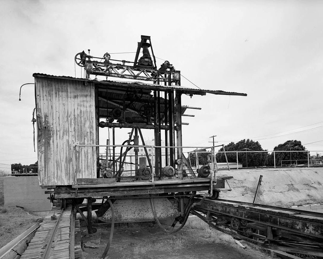 Historic Photo : Yuma Main Street Water Treatment Plant, Blaisdell Slow Sand Filter Washing Machine, Jones Street at foot of Main Street, Yuma, Yuma County, AZ 2 Photograph
