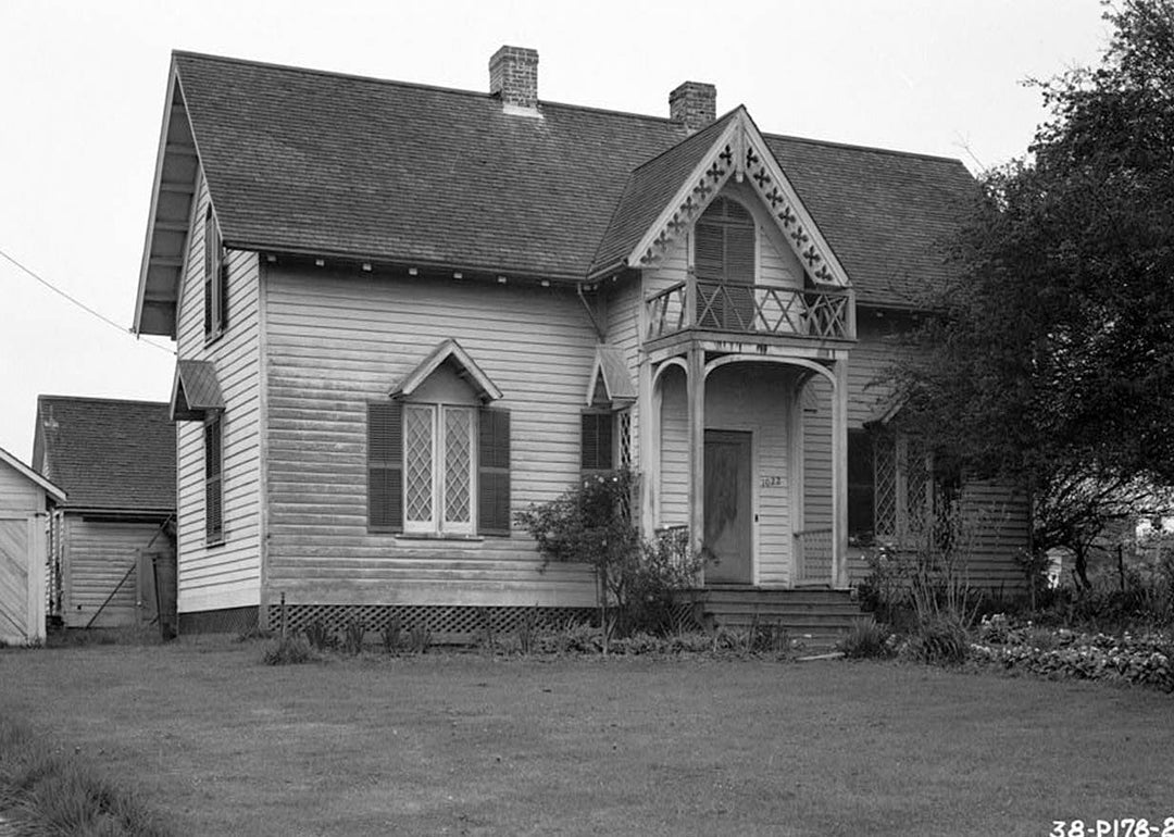 Historic Photo : Nixon House, 1022 Tenth Street, Arcata, Humboldt County, CA 1 Photograph