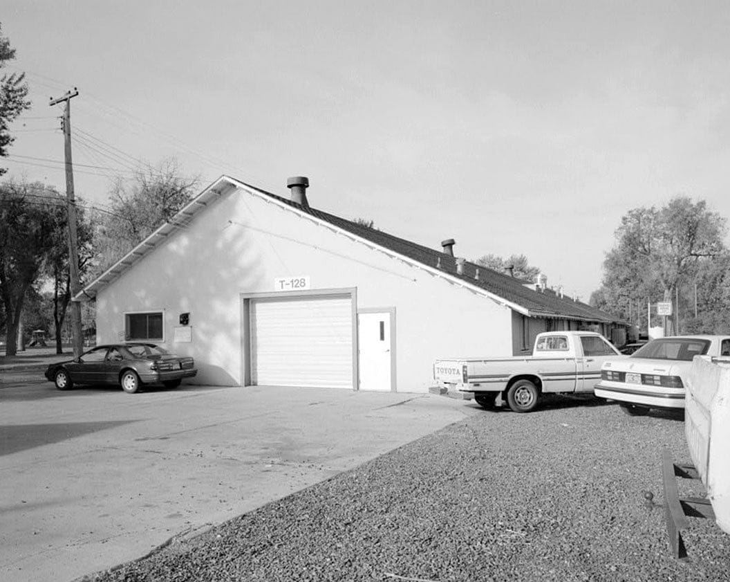 Historic Photo : Fitzsimons General Hospital, Officers' Garage, West Pennington Avenue, West of Building 129, Aurora, Adams County, CO 1 Photograph