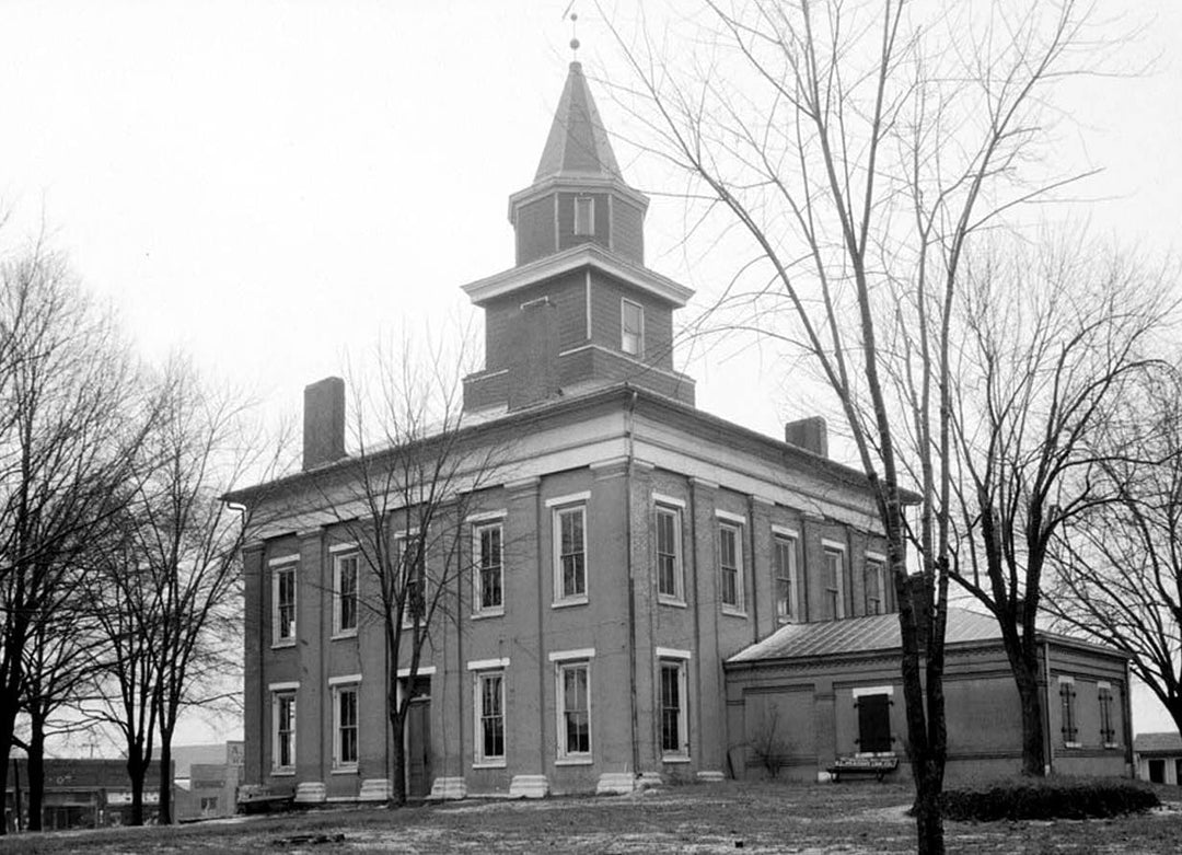 Historic Photo : Lawrence County Courthouse, Courthouse Square bounded by Main Street, Lawrence Street, Market Street & Court Street, Moulton, Lawrence County, AL 2 Photograph
