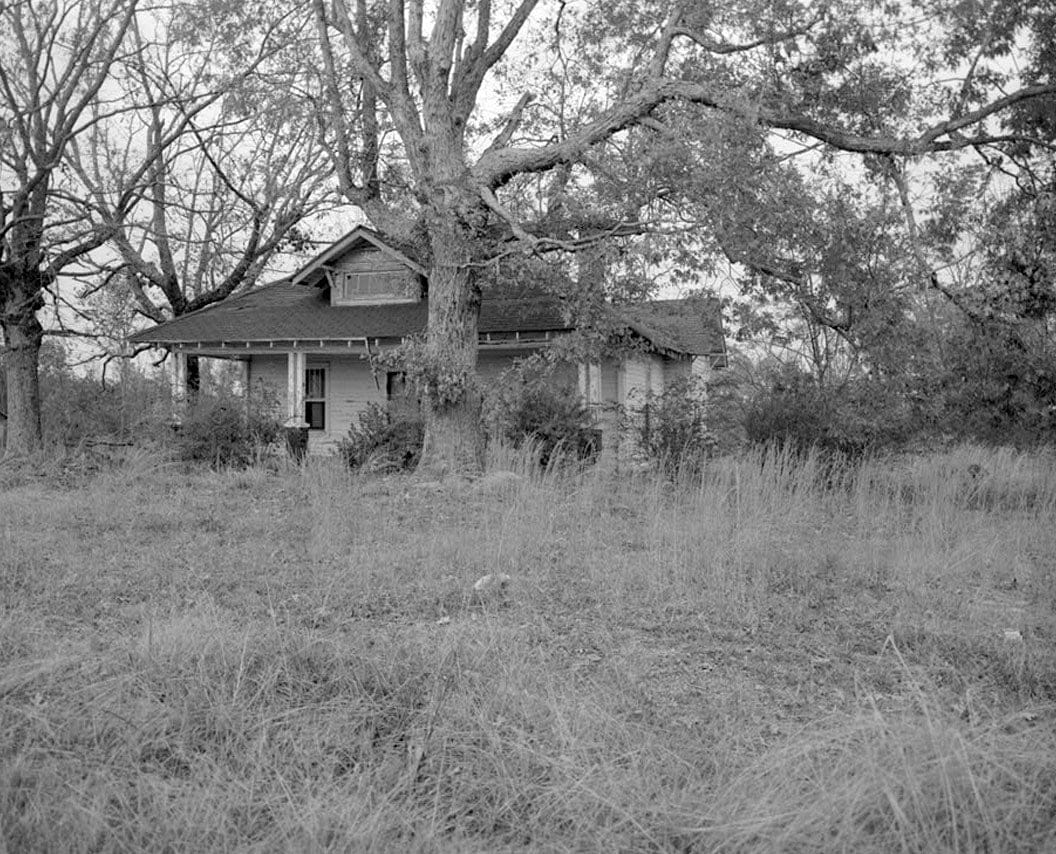 Historic Photo : Shadinger-Leavell House, US 27 & State Route 1, Carrollton, Carroll County, GA 4 Photograph