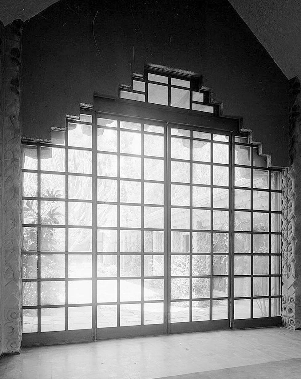 Historic Photo : Sowden House, 5121 Franklin Avenue, Los Angeles, Los Angeles County, CA 8 Photograph