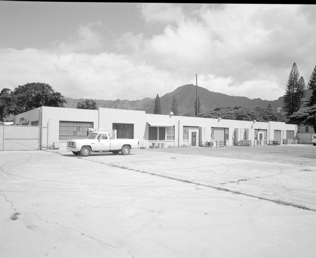 Naval Magazine Lualualei, Headquarters Branch, Naval Operations Center, West of Kolekole Road, near Constellation Street intersection, Pearl City, Honolulu County, HI 3