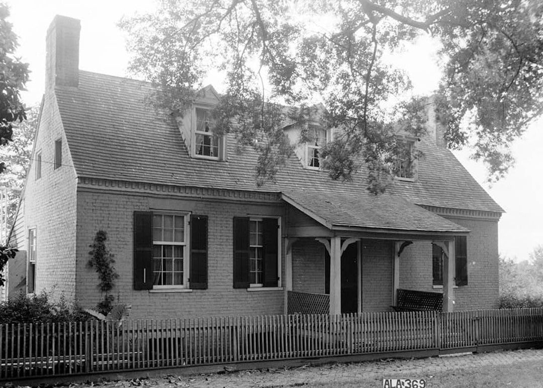 Historic Photo : Hundley House, Market Street, Mooresville, Limestone County, AL 1 Photograph