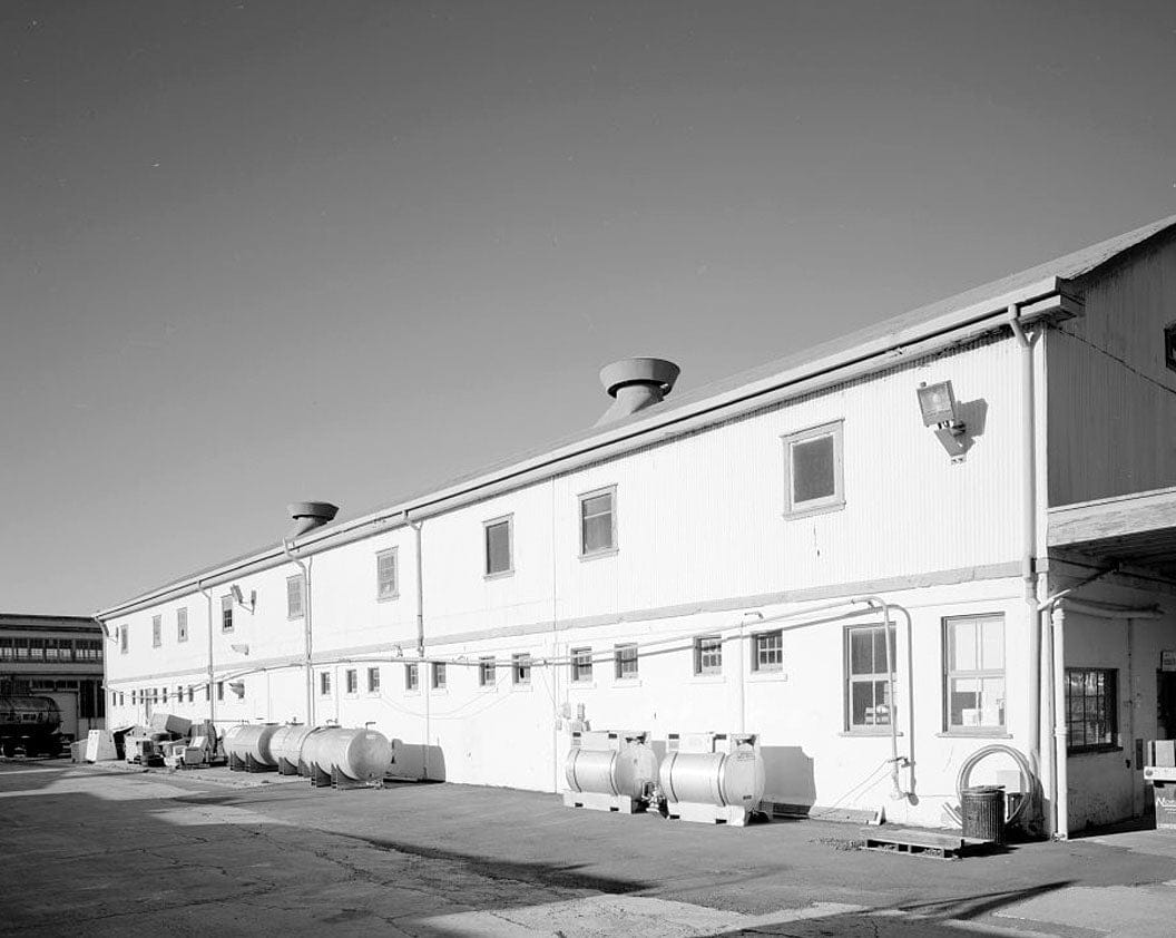 Mare Island Naval Shipyard, Transportation Building & Gas Station, Third Street, south side between Walnut Avenue & Cedar Avenue, Vallejo, Solano County, CA 2