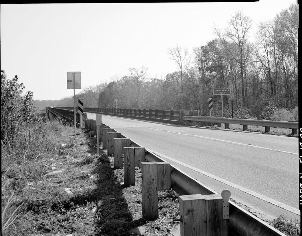 Historic Photo : Apalachicola River Bridge, State Route 20 spanning the Apalachicola River, Blountstown, Calhoun County, FL 2 Photograph