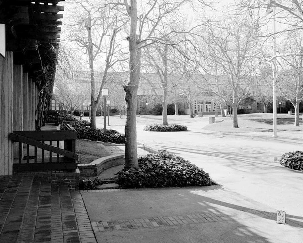 Historic Photo : Sacramento Junior College, Library, 3835 Freeport Boulevard, Sacramento, Sacramento County, CA 1 Photograph