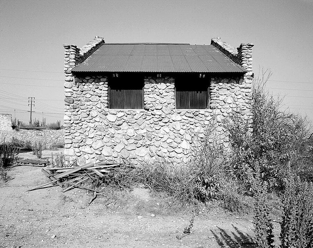 Historic Photo : Pitzer Ranch, Barn, 100 feet West of Padua Avenue on Base Line Road, Claremont, Los Angeles County, CA 1 Photograph