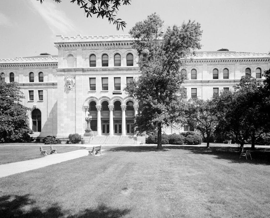 Historic Photo : U.S. Soldiers Home, Grant Building, Rock Creek Church Road & Upshur Street Northwest, Washington, District of Columbia, DC 4 Photograph