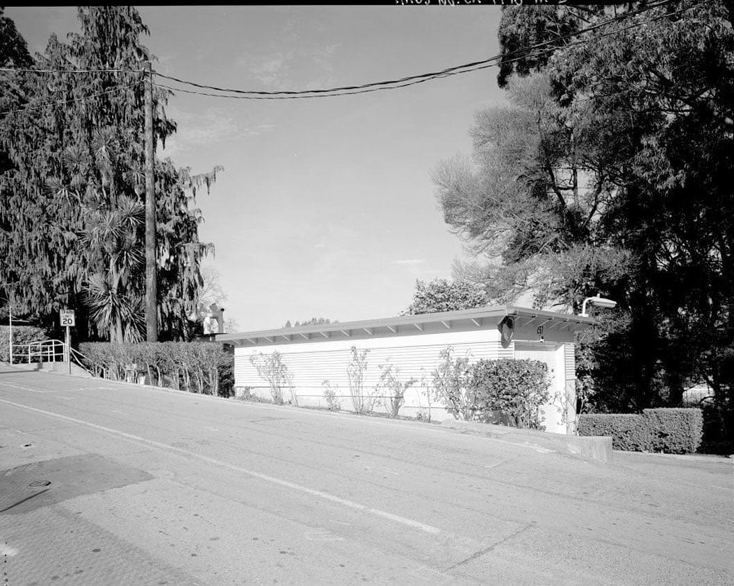 Historic Photo : Naval Training Station, Building No. 267, Naval Station Treasure Island, Yerba Buena Island, San Francisco, San Francisco County, CA 1 Photograph