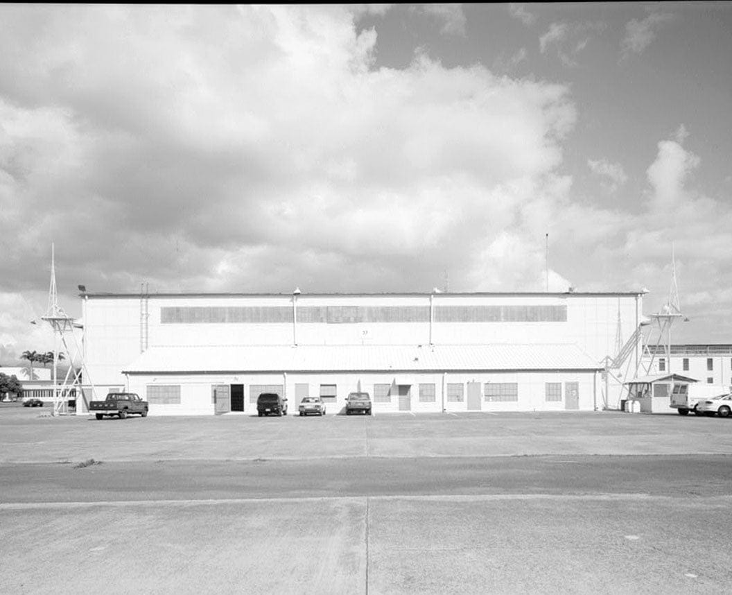 Historic Photo : U.S. Naval Base, Pearl Harbor, Seaplane Hangar, Lexington Boulevard, south of Enterprise Street, Pearl City, Honolulu County, HI 3 Photograph