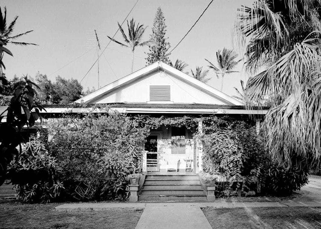 Historic Photo : Staff Row, Doctor's House, Moloka'i Island, Kalaupapa, Kalawao County, HI 1 Photograph