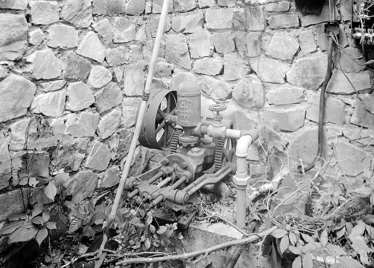 Historic Photo : Ricks Estate, Electric Power Generating Mill (Ruin), Stone Bridge Road, Hot Springs, Garland County, AR 1 Photograph