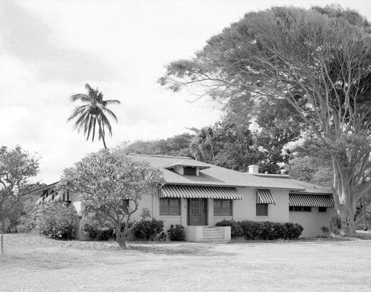 Historic Photo : Naval Magazine Lualualei, West Loch Branch, Officer's Quarters, End of B Avenue, Pearl City, Honolulu County, HI 1 Photograph