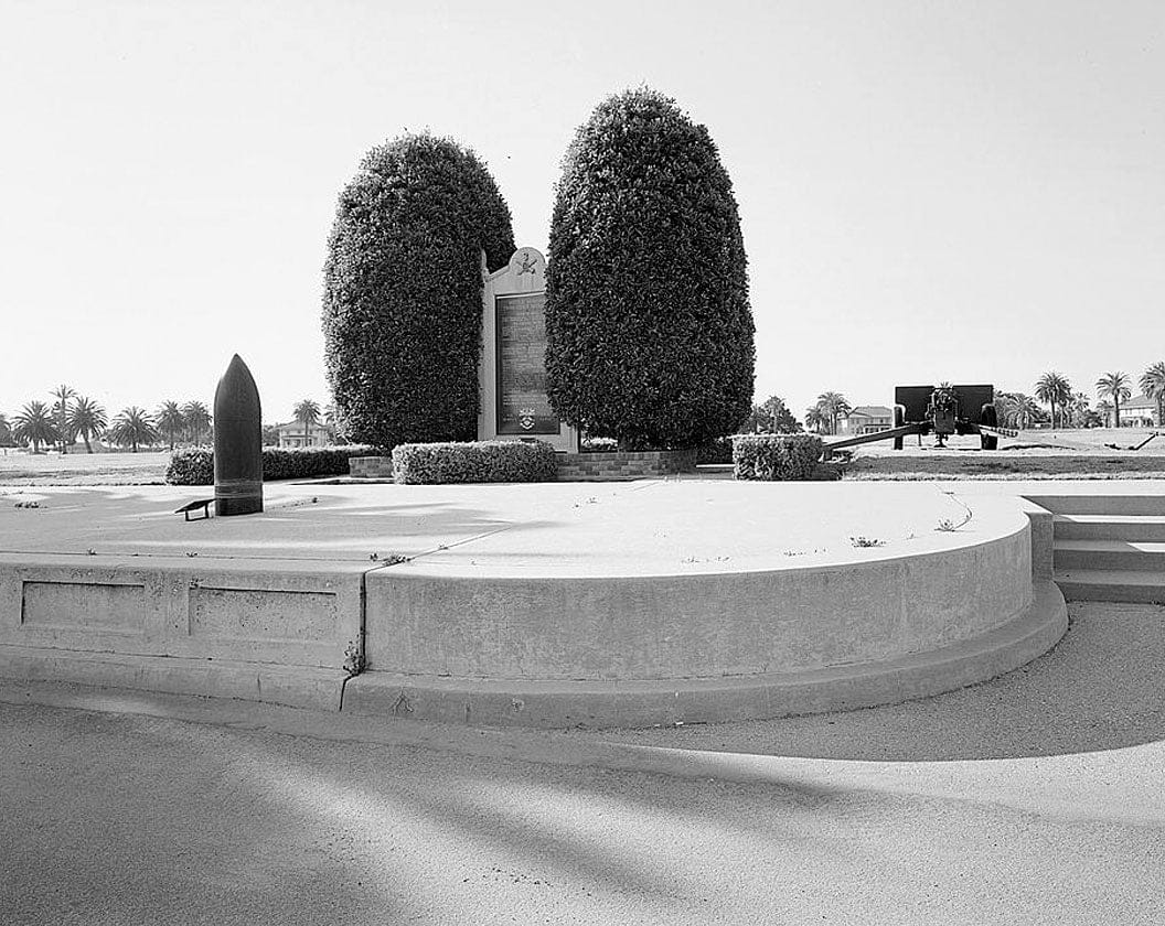 Historic Photo : Fort MacArthur, Pacific Avenue, San Pedro, Los Angeles County, CA 2 Photograph