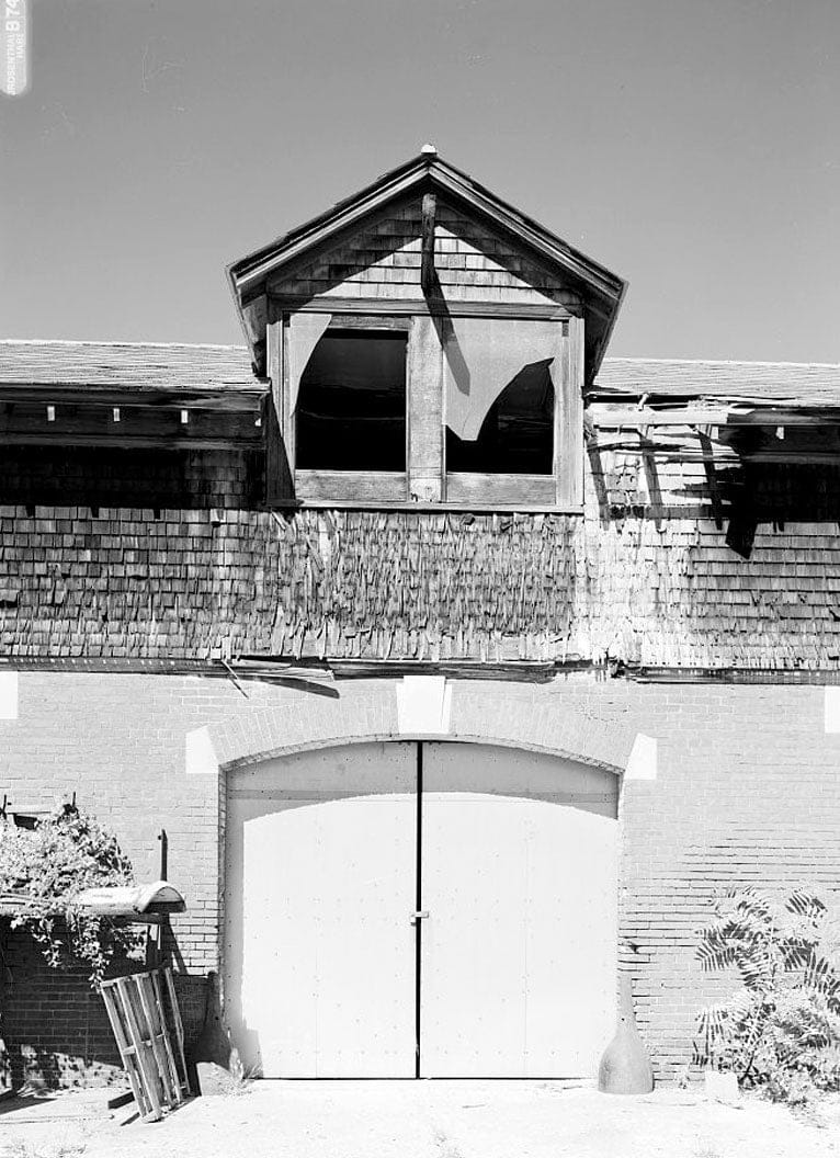 Historic Photo : St. Elizabeths Hospital, Stable, 2700 Martin Luther King, Jr. Avenue Southeast, Washington, District of Columbia, DC 10 Photograph