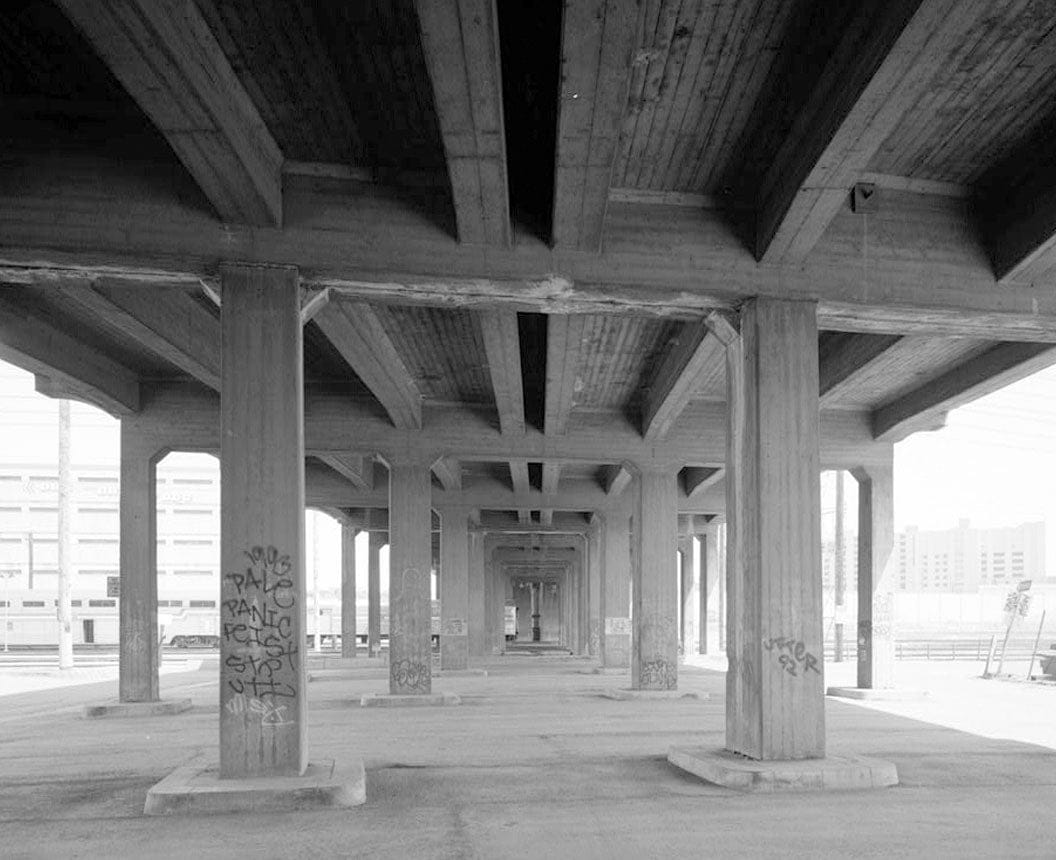 Historic Photo : Ninth Street Viaduct, Spanning Los Angeles River at Olympic Boulevard, Los Angeles, Los Angeles County, CA 10 Photograph