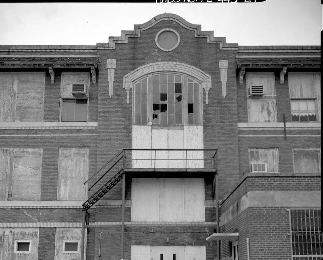 Historic Photo : George Washington Junior High School, 707 Columbus Drive, Tampa, Hillsborough County, FL 5 Photograph