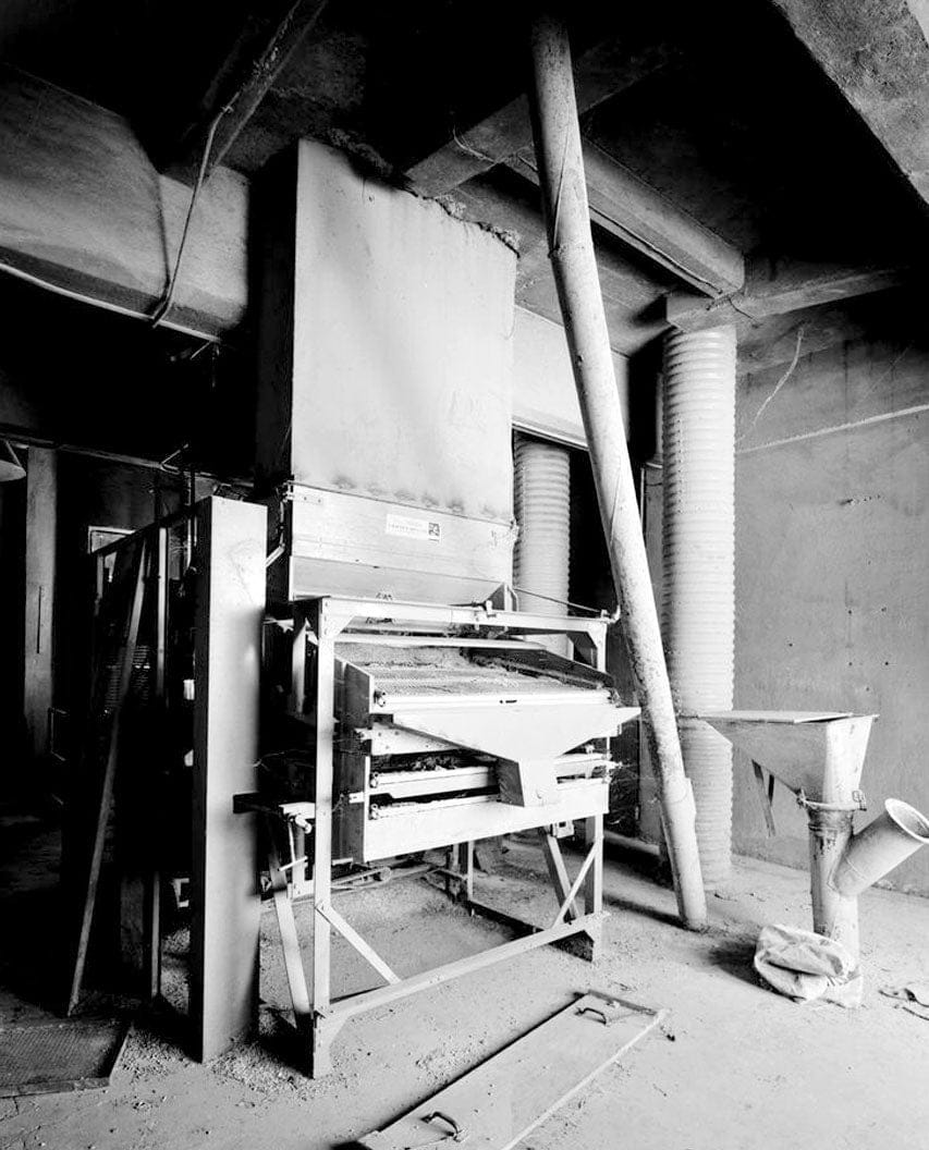 Historic Photo : Sperry Corn Elevator Complex, Weber Avenue (North side), West of Edison Street, Stockton, San Joaquin County, CA 8 Photograph